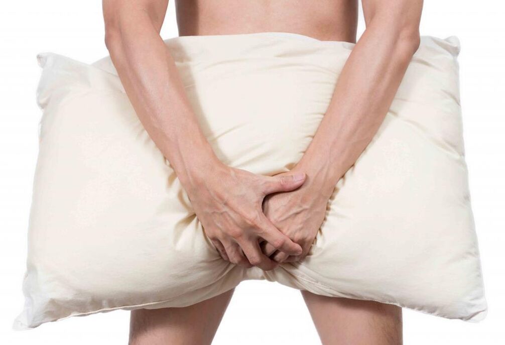 L'homme fait de l'exercice pour augmenter sa puissance